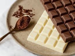 Smooth and creamy artisan milk chocolate infused with adaptogenic mushrooms